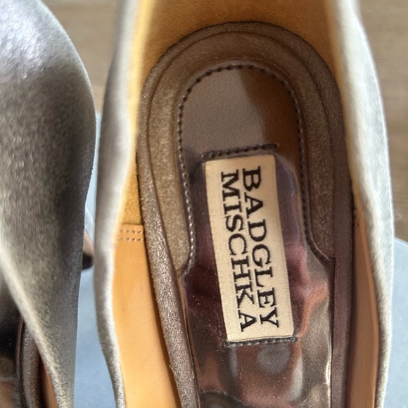 Badgley Mischka Silver Embellished Peep Toe Heels - Picture 5 of 11